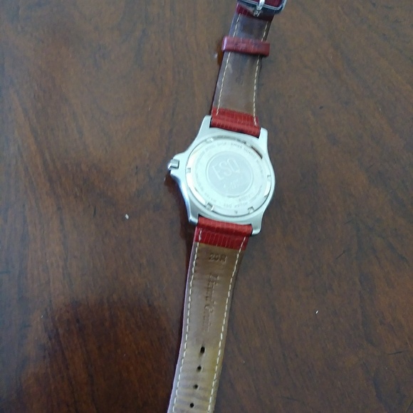 Watch - Picture 5 of 8